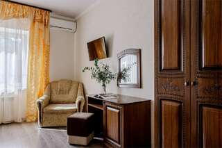 Гостиница Шарм Анапа Стандартный номер-2