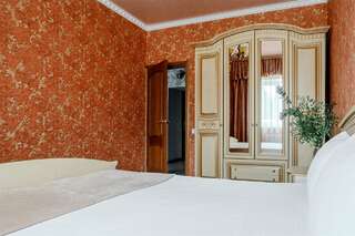 Гостиница Шарм Анапа Семейный двухкомнатный номер-2