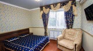 Гостиница Шарм отель Анапа Двухместный номер с 1 кроватью или 2 отдельными кроватями-1